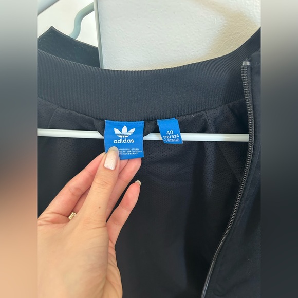Adidas jacket - Picture 2 of 3